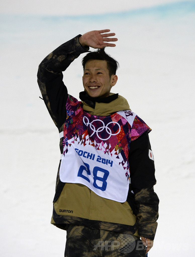 平岡 スノーボード男子ハーフパイプで銅メダル ソチ五輪 写真10枚 国際ニュース Afpbb News