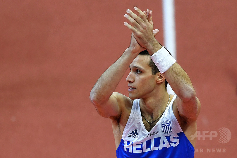 ギリシャの棒高跳び選手、負傷の原因となった五輪スタジアムを訴える ギリシャの棒高跳び選手、負傷の原因となった五輪スタジアムを訴える