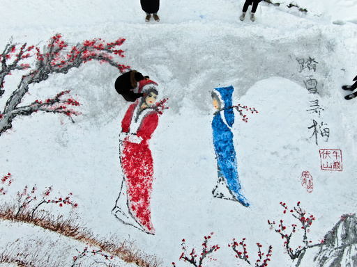 「雪国」（未来絵画） 雪のキャンバスに鮮やかに…伝統絵画現る 中国・洛陽市 写真6枚 国際