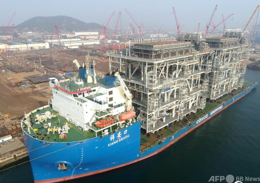 世界初の一体化建造LNGモジュール化プラント引き渡し 中国山東省 写真1枚 国際ニュース：AFPBB News