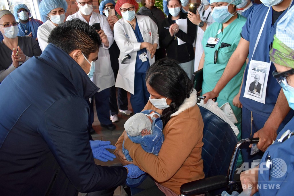 新型コロナで昏睡状態で出産の女性 わが子と初対面 米ny 写真1枚 国際ニュース Afpbb News