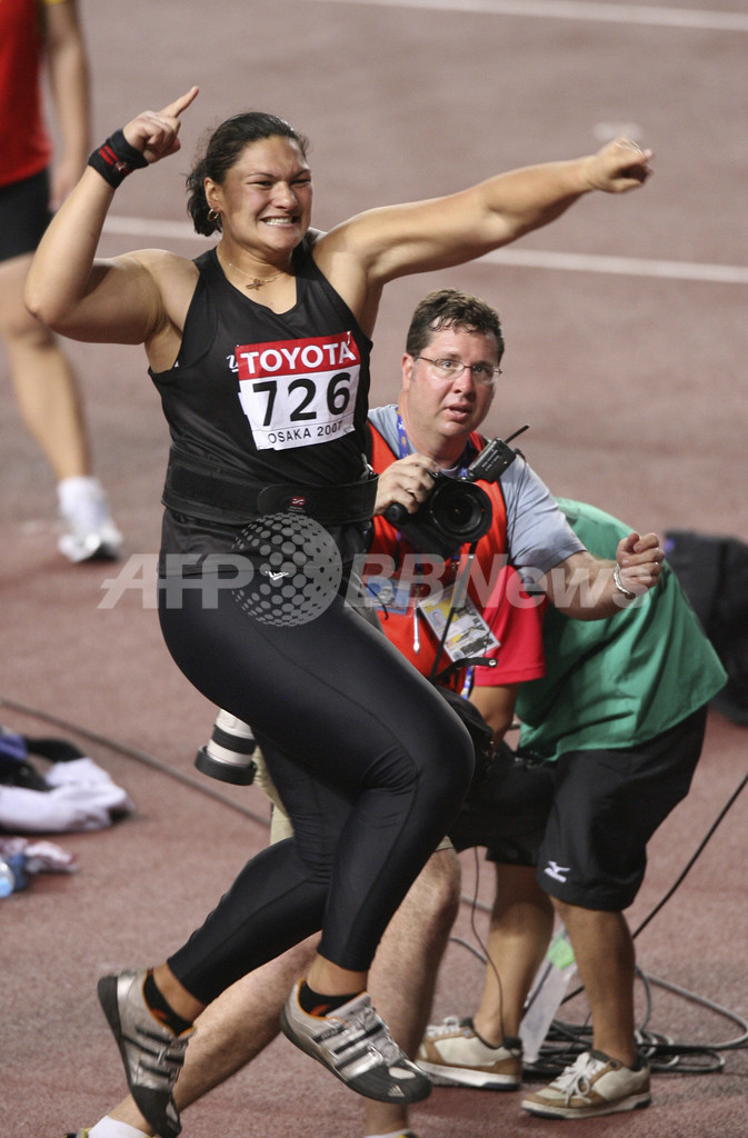 バレリー・ビリ 女子砲丸投げで優勝 写真6枚 国際ニュース：AFPBB News