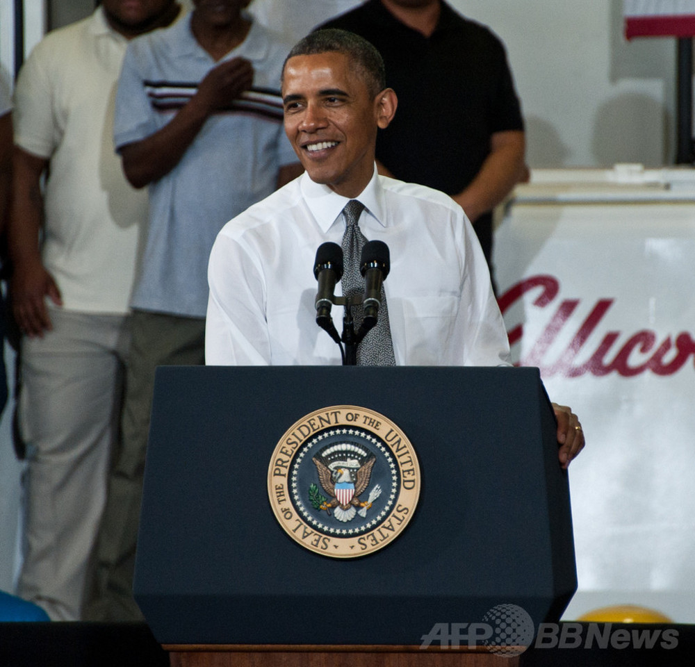 バラク オバマ米大統領 夫人と娘に ギャップ で服を購入 写真1枚 国際ニュース Afpbb News