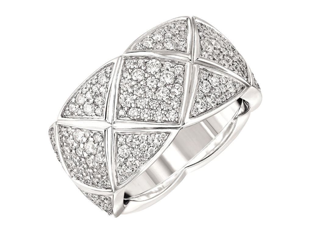 シャネル、「ココ クラッシュ」に新作リング登場