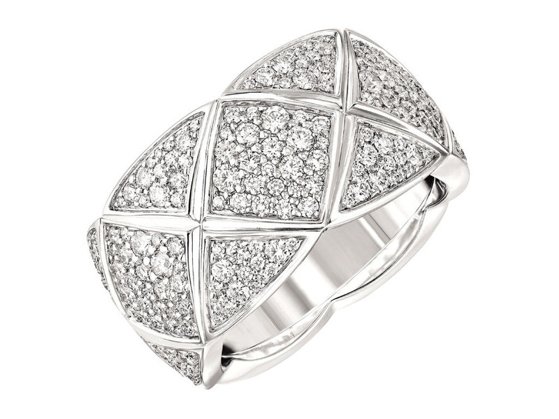 シャネル、「ココ クラッシュ」に新作リング登場