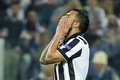 サッカー欧州チャンピオンズリーグ2014-15準々決勝第1戦、ユベントス対ASモナコ。落胆した様子をみせるユベントスのカルロス・テベス（2015年4月14日撮影）。(c)AFP/OLIVIER MORIN