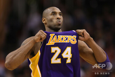 故コービー氏、ビデオゲーム「NBA 2K21」の表紙に 写真1枚 国際