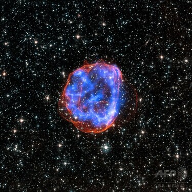 大マゼラン雲の超新星残骸、NASAが画像公開 写真1枚 国際ニュース