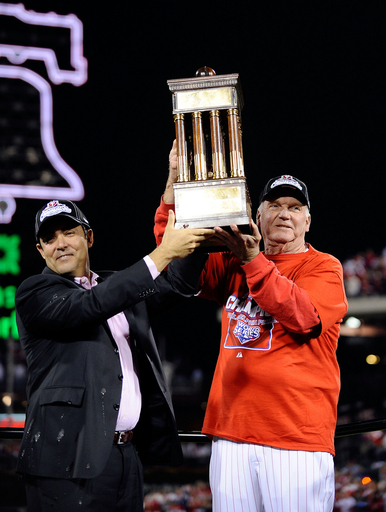 フィリーズ ドジャース下し2年連続リーグ制覇、MLBプレーオフ