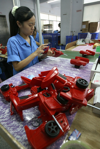 中国の輸出用玩具製造企業、7月までに半数以上が倒産 新華社