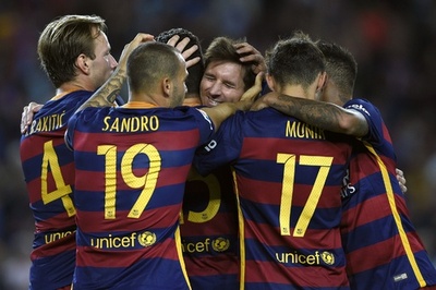 バルサが開幕4連勝、メッシはPKを外しながらも2得点