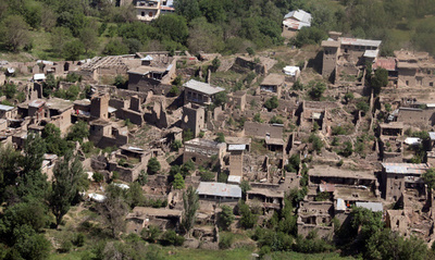 おもちゃに似た爆弾で男児6人死亡、パキスタン