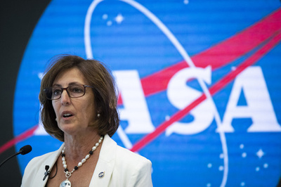 ロシアのISS撤退「正式通達ない」 NASA