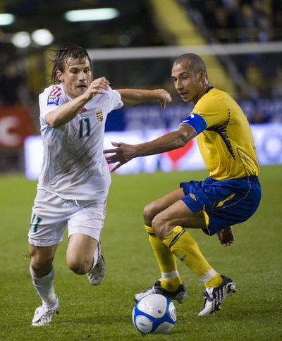 スウェーデン 予選グループ初白星