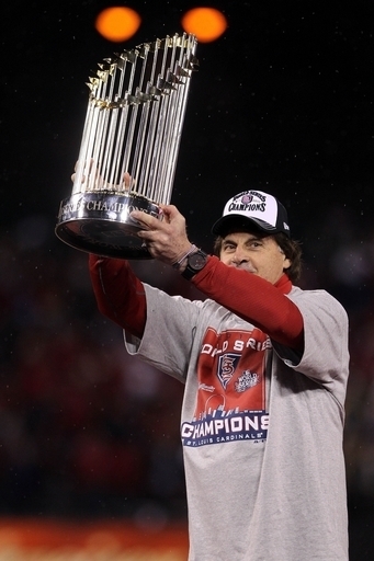 ワールドシリーズ制覇 カージナルスのラルーサ監督が勇退