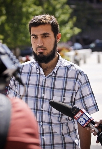 米当局、アフガン出身の3人を逮捕 米国内で攻撃を計画か