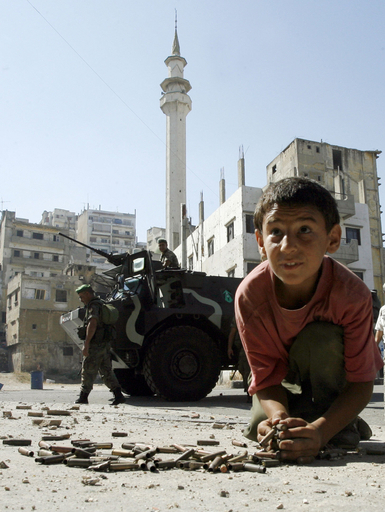 レバノン北部の党派間抗争、軍の増強で戦闘止む