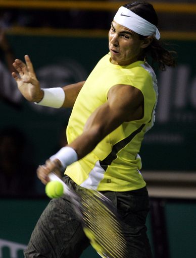 ＜男子テニス チェンナイオープン2007＞ナダル ストレート勝利で2回戦へ - インド