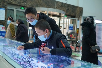 中国のメガネ市場が売り上げ急増 新規顧客を呼び込む理由