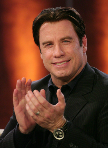 ジョン・トラヴォルタが人気TV「Wetten，dass..?」に登場 - ドイツ