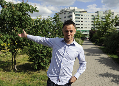 ネットで広がる「友達に苗木を贈ろう」運動、ポーランド