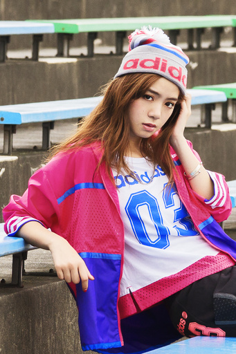 「adidas neo」新ブランドアンバサダーに池田エライザ起用