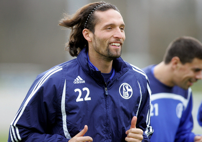 シャルケ ホームでのバルセロナ戦に向け最終調整