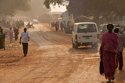 まもなく独立の南スーダン議会、新憲法を承認