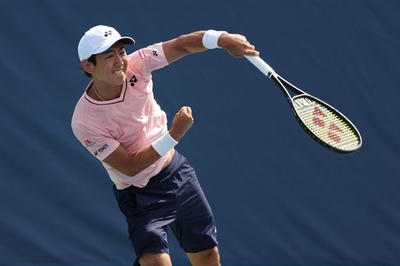 西岡がシティOP4強入り 3時間半超え死闘制す