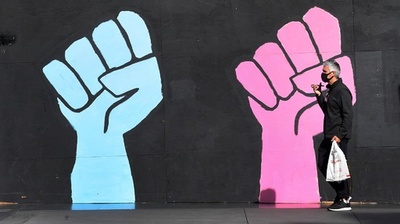 コロナ患者急増でICU逼迫、空きは1.7％ 南カリフォルニア