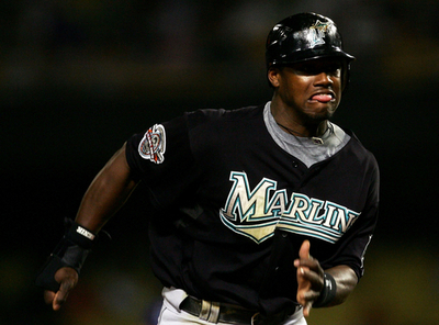 マーリンズ ドジャースを降し3連勝