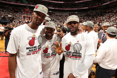 3連覇逃したヒート、「ビッグ3」時代も終わりか