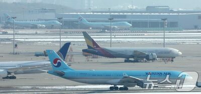 大韓航空とアシアナ航空のマイレージ統合案、公正取引委が「差し戻し」