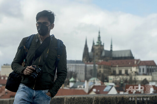 中国がイタリアに寄付したマスク チェコで押収 窃盗 と伊メディア 写真5枚 ファッション ニュースならmode Press Powered By Afpbb News