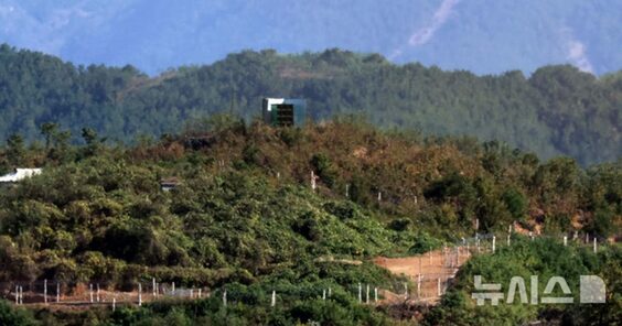 北朝鮮、韓国側に砲口向けた自走砲を最前線に配置…軍事会談提案には沈黙