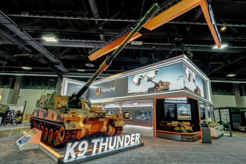 ハンファのブース＝ハンファエアロスペース(c)KOREA WAVE