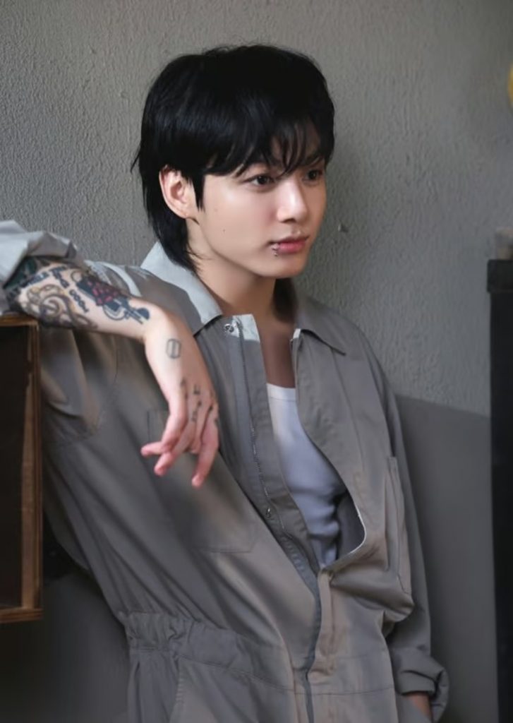 (c)STARNEWS