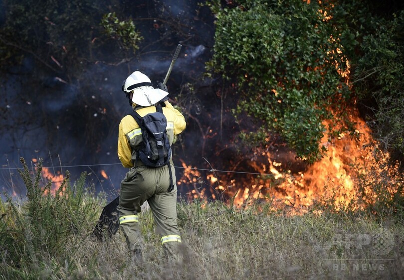スペイン北部の130か所以上で山火事 写真6枚 国際ニュース Afpbb News