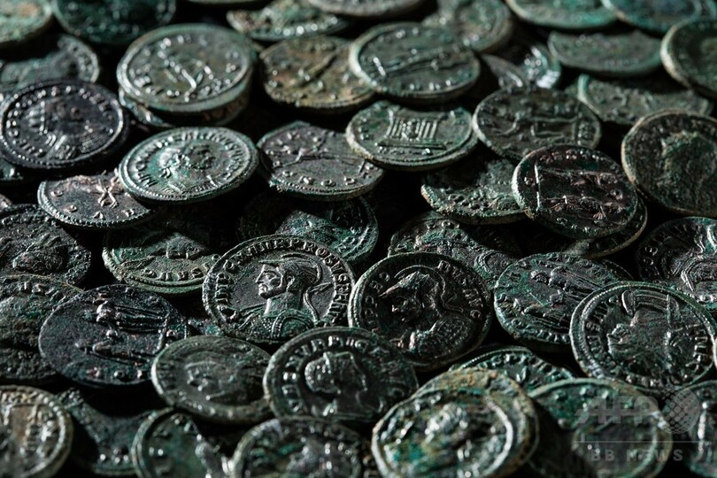 サクランボ果樹園から古代ローマ時代の硬貨4000枚、スイス
