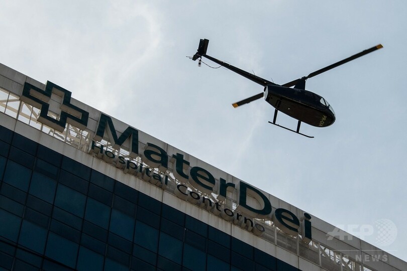 手術成功のネイマールがヘリで退院、別荘でリハビリ開始へ