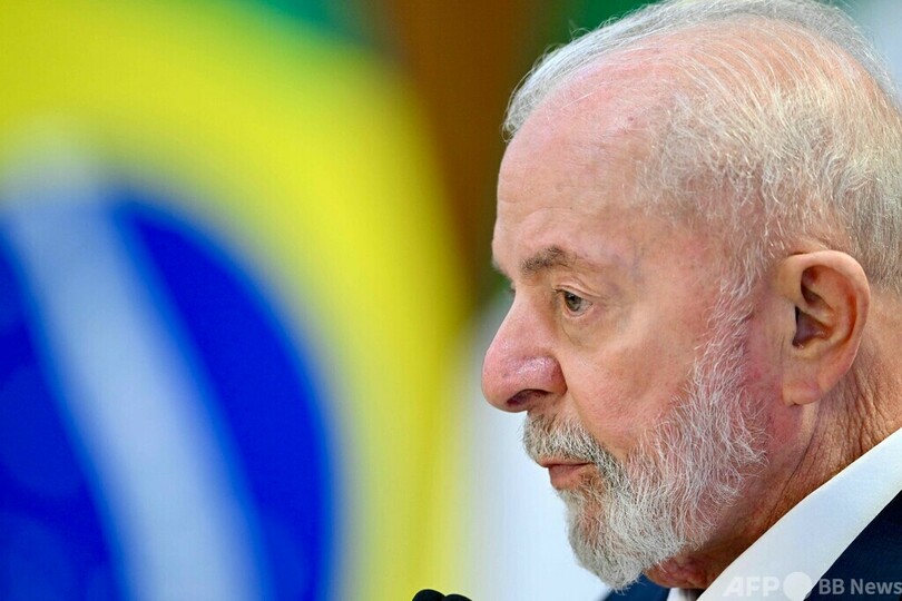 ブラジル大統領、女性への暴力をネタに軽口 非難の的に