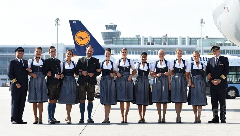 独ルフトハンザ航空 ビールの祭典開幕に合わせ伝統衣装に衣替え 写真16枚 国際ニュース Afpbb News