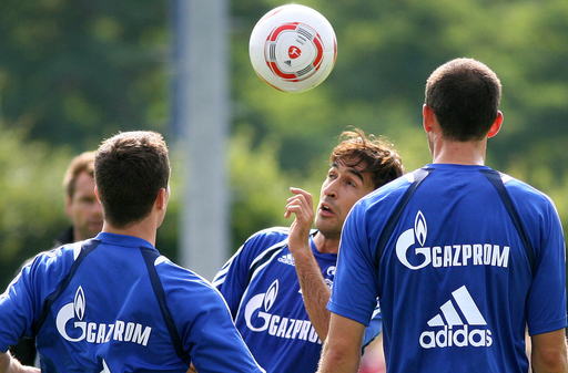 永久欠番モデル】ラウル・ゴンザレス ＃7 シャルケ04 10