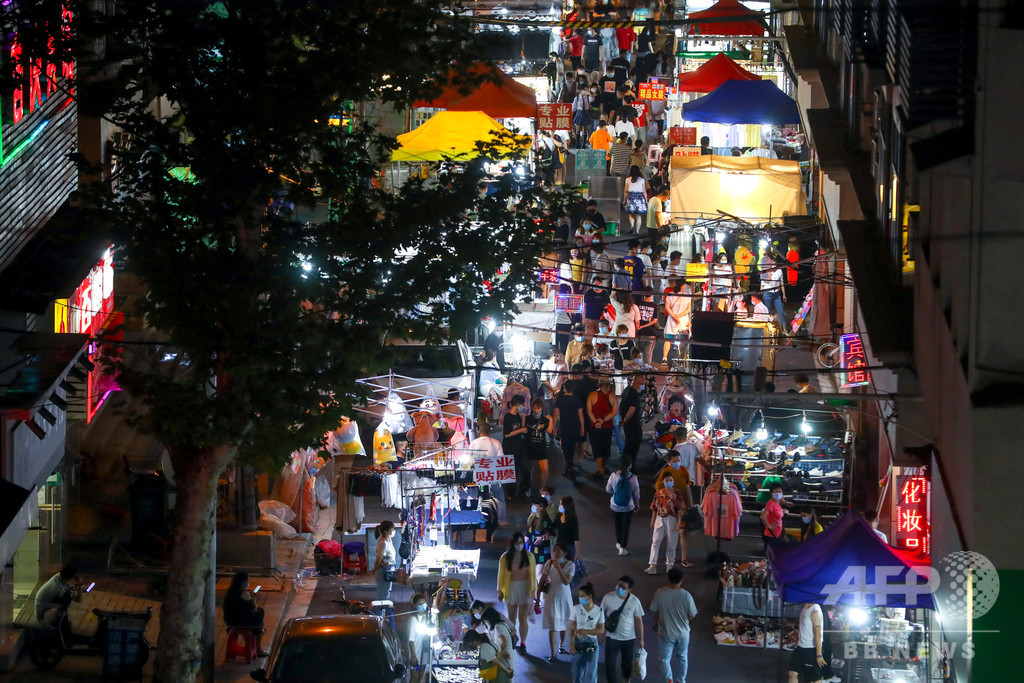 夜店から漂う美味しい匂い、問われる正しい露店の出し方 中国 写真1枚 国際ニュース:AFPBB News