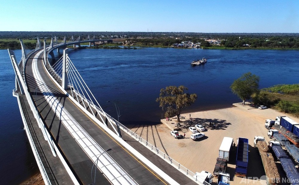 ボツワナとザンビア結ぶ橋、開通 JICAも協力