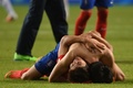 第17回アジア競技大会（17th Asian Games、Asiad）サッカー男子決勝、韓国対北朝鮮。勝利を喜ぶ韓国の選手（2014年10月2日撮影）。(c)AFP/PRAKASH SINGH