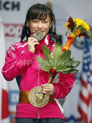 登坂が女子48キロ級で金、レスリング世界選手権 写真10枚 国際ニュース