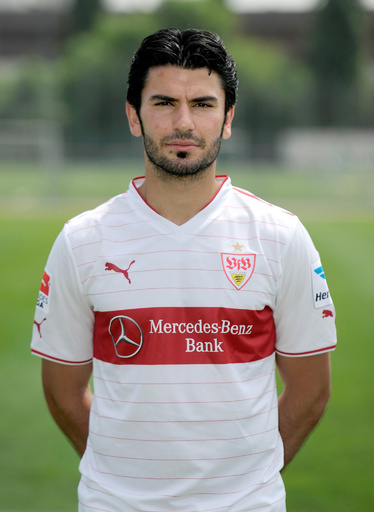 バイエルンが駆け込み補強、DFタスチを期限付きで獲得