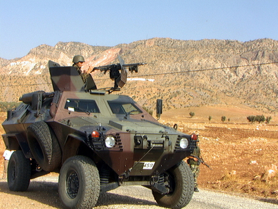 米国防総省、トルコを経由しないイラクへの補給ルートを検討