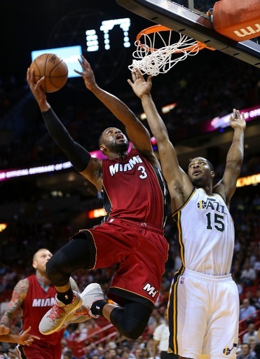 ヒート、ウェイドが42得点を挙げるもジャズに敗戦